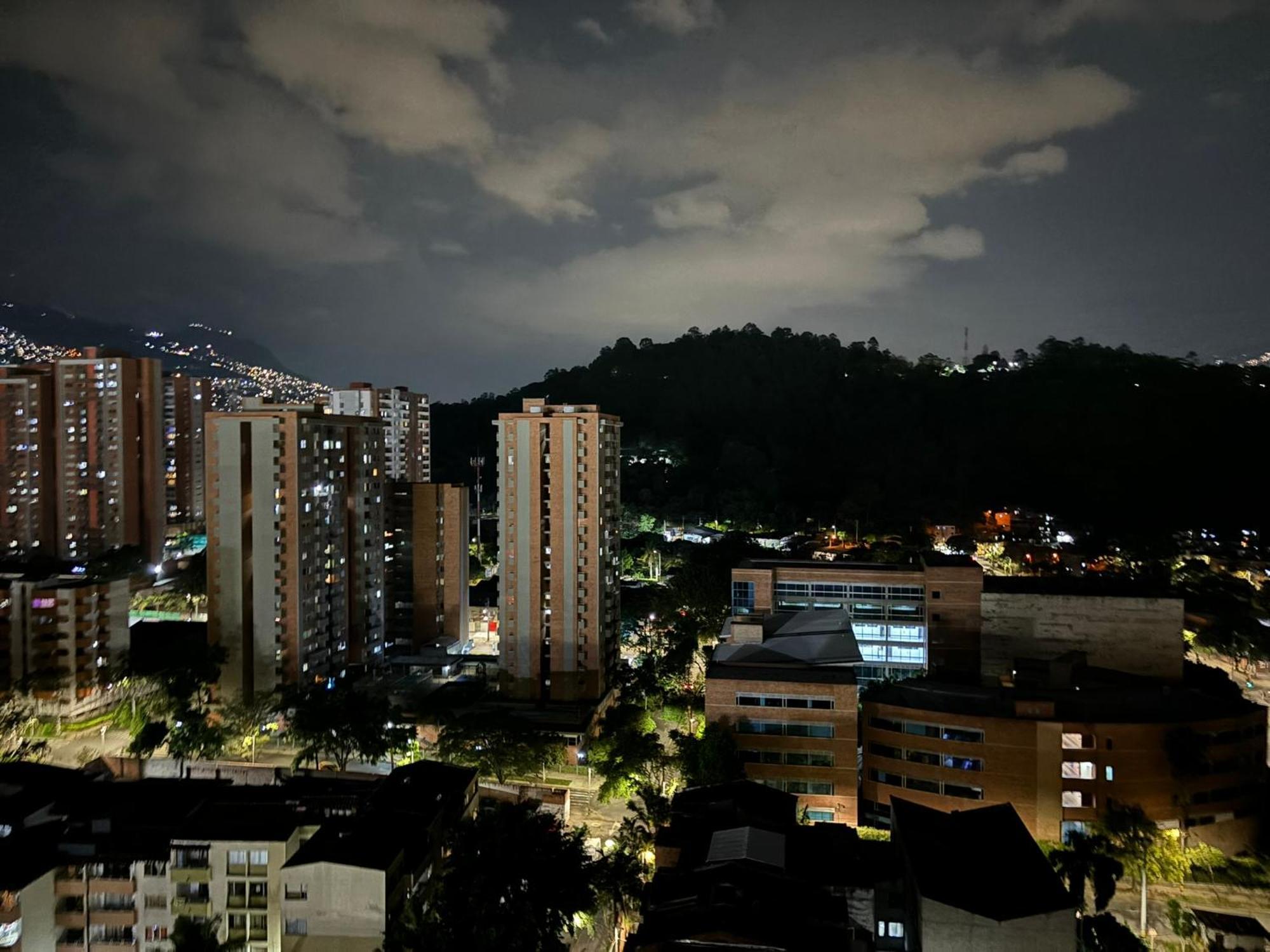 Tequendama Hotel Medellin - Estadio Zewnętrze zdjęcie
